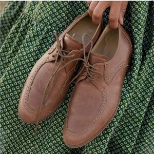 Christy Dawn Agnes loafer. Saddle leather. Size 8